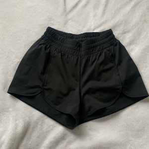 Black shorts lululemon